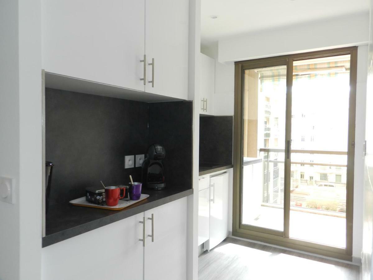 Beautiful 1 Bedroom Flat ニース エクステリア 写真